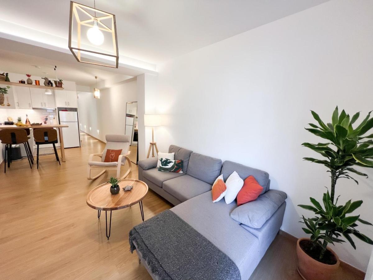Comfy 2 Bdr Apt In Petralona - Next To Metro Атина Екстериор снимка