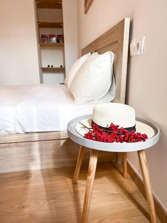 Comfy 2 Bdr Apt In Petralona - Next To Metro Атина Екстериор снимка