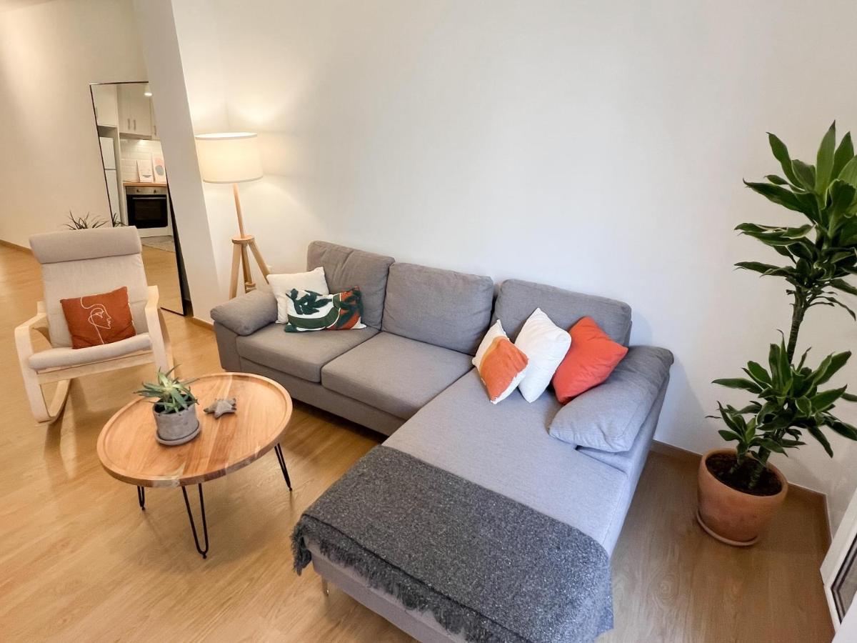 Comfy 2 Bdr Apt In Petralona - Next To Metro Атина Екстериор снимка